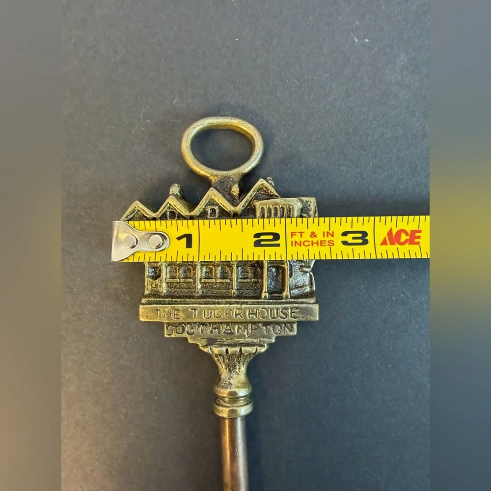 ANTIQ English Brass Long Handled Toasting Fork 17” “The Tudor House” S. Hampton